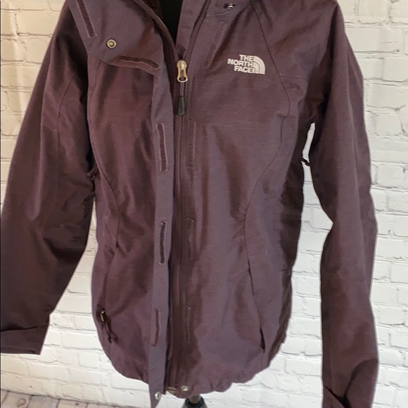 The North Face HyVent Jacket - Picture 10 of 15